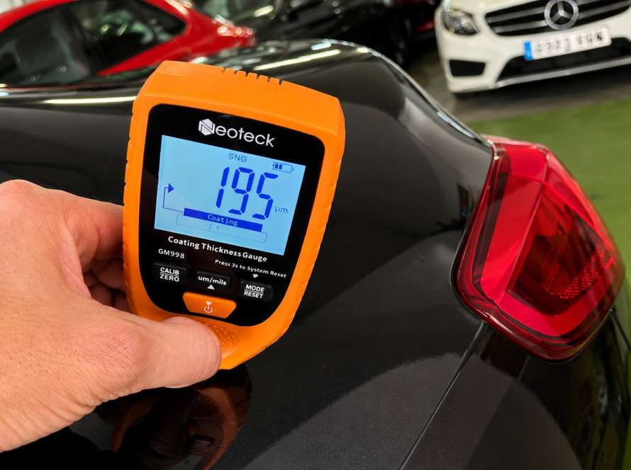 revisión precompra coches Barcelona: aprende a interpretar el informe, detectar riesgos y negociar mejor.